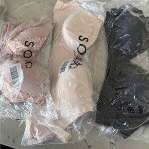 Soma Nude Lace Bra Set 6 bras included.  One is a 36 D